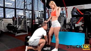 STUCK4K. The gym teacher took advantage of the girl after noticing that she was stuck.