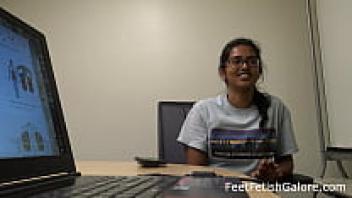 Preview of Indian Petite College Students' Red Feet Soles