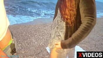 CUM AND STRANGER LOVE IN PANTIES ON THE BEACH