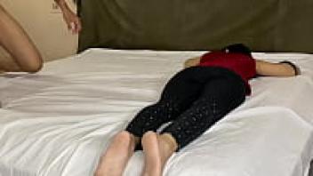 A big-cocked uncle adores a virgin girl.