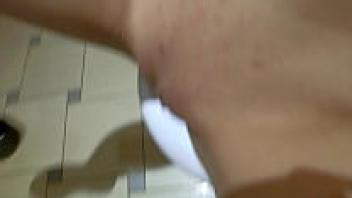 Masturbation by bad girls in Vietnam Nguyen Ngoc