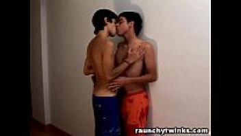 Hot Vacation with Latino Twinks Ariel and Elias