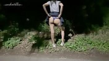 Squirting in public is dangerous for small teens.