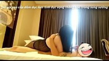 Lam Tinh with numerous Vietnamese females